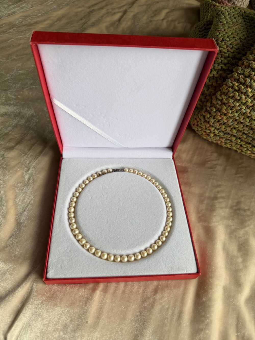 Classic Pearl Necklace in Cream - Women's Jewelry